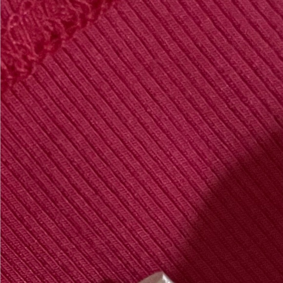 Red Ribbed Knit Top - Picture 2 of 8